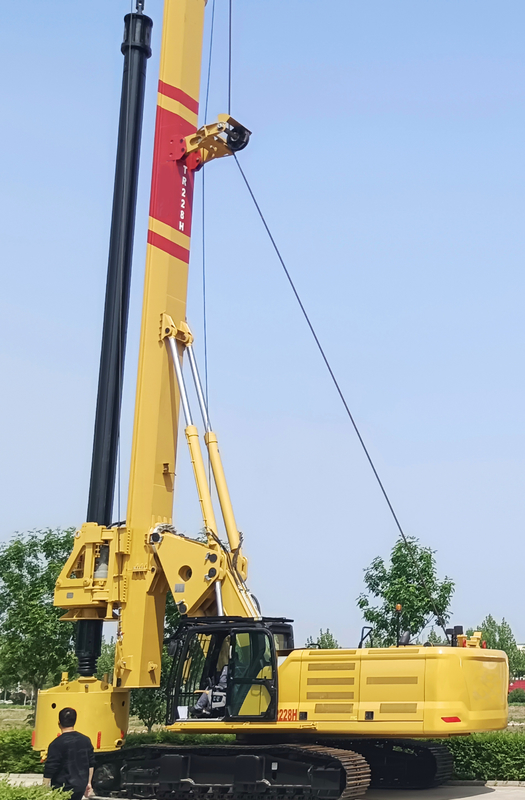 SINOVO High Powered Rotary Water Well Drilling Rig TR228H
