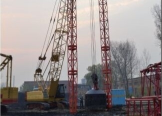 CHUY360 Hydraulic Crawler Crane Dynamic Compaction For Drive Low Ground Pressure